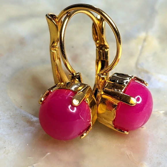 Natural Hot Pink Chalcedony Necklace & Earrings in 14K Gold Plated - Picture 8 of 8